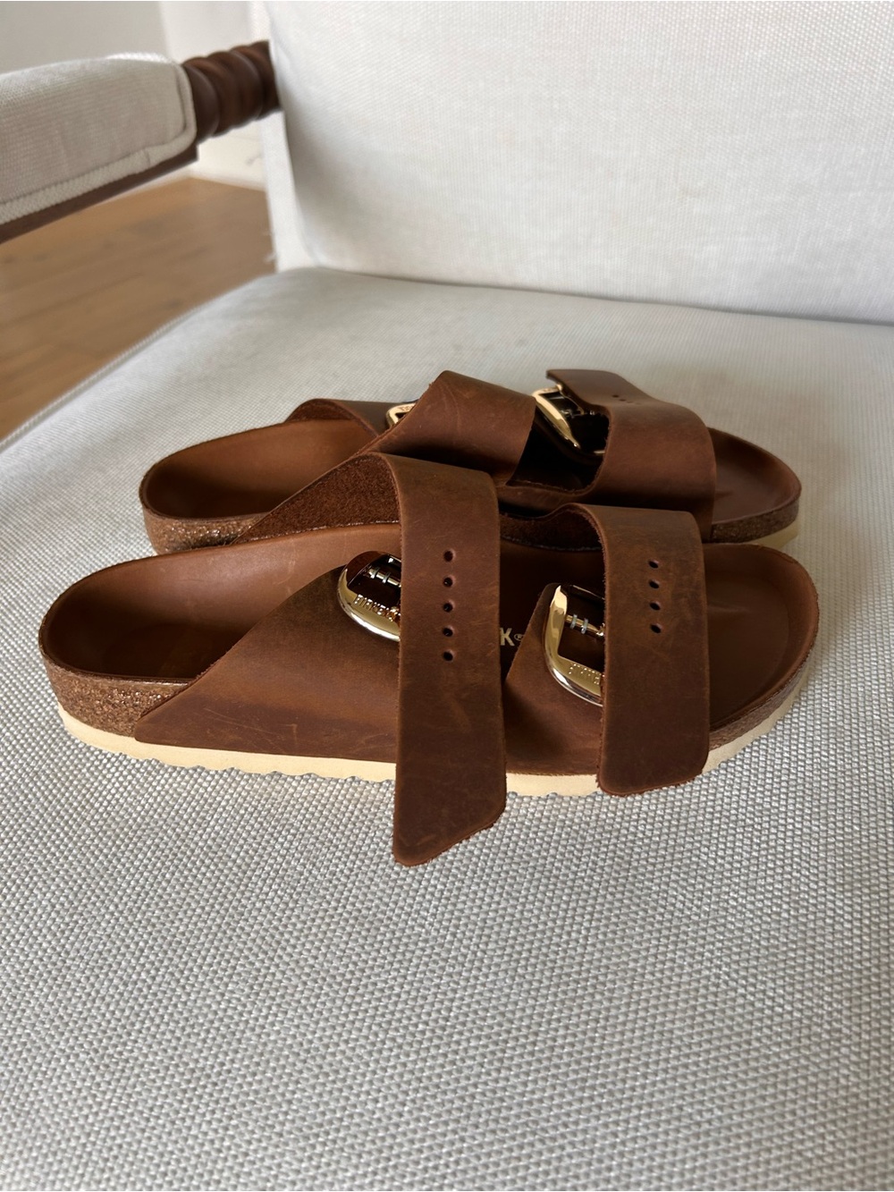 New Birkenstock Arizona Big Buckle Nubuck Sandals Cognac - Picture 4 of 7
